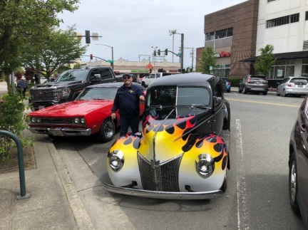 May 26 2022 Leighton R, standing between Ken J's Charger and his coupe